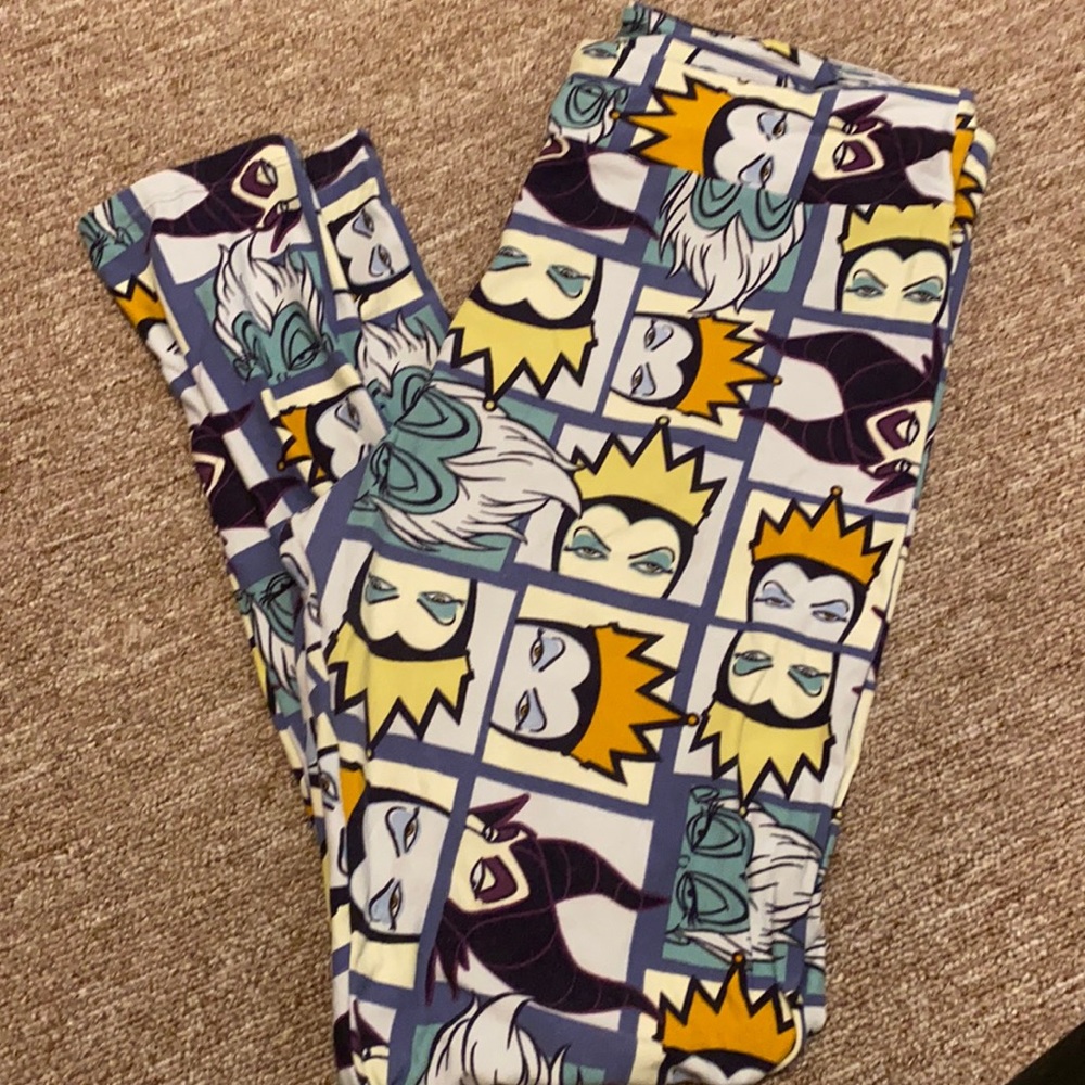 Disney villain Lularoe leggings!